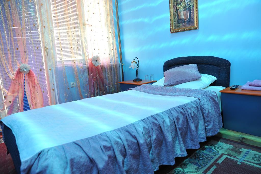 Guesthouse Prenociste Faraon Pljevlja Zimmer foto